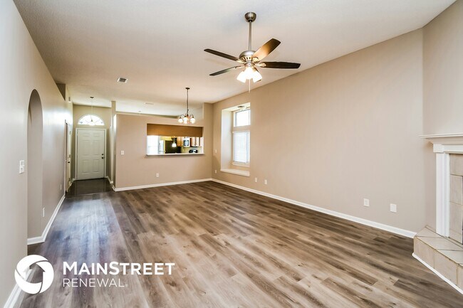 Foto del edificio - 5918 Wentworth Cir S