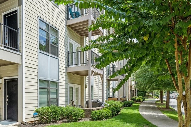 Foto del edificio - 36 Moda Ln