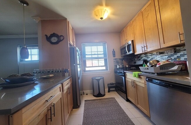 Foto del edificio - 7730 Main St