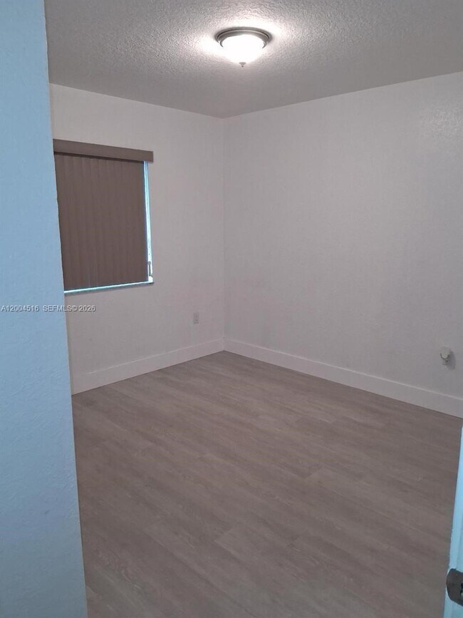 Foto del edificio - 18330 SW 102nd Pl