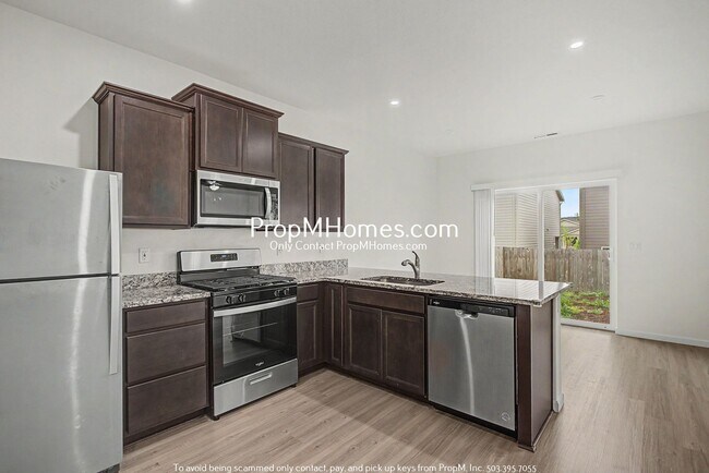 Foto del edificio - Modern Three Bedroom in Gresham's Newest Community!