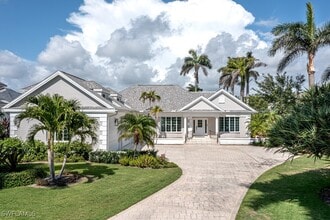 Building Photo - 3135 Fort Charles Dr