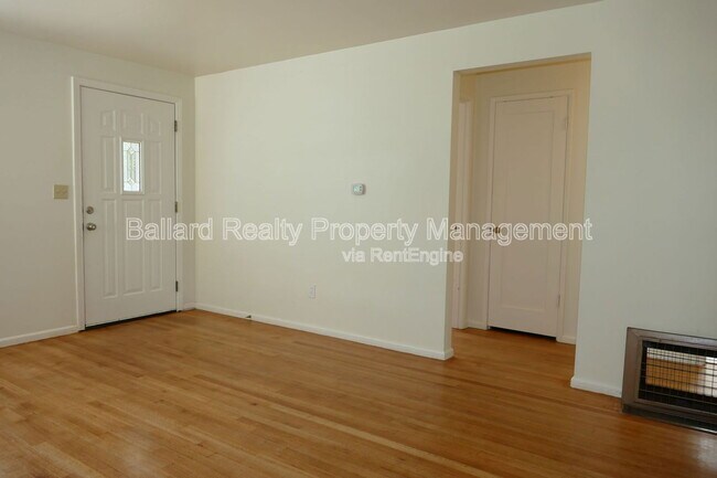 Foto del edificio - 6527 25th Ave NW