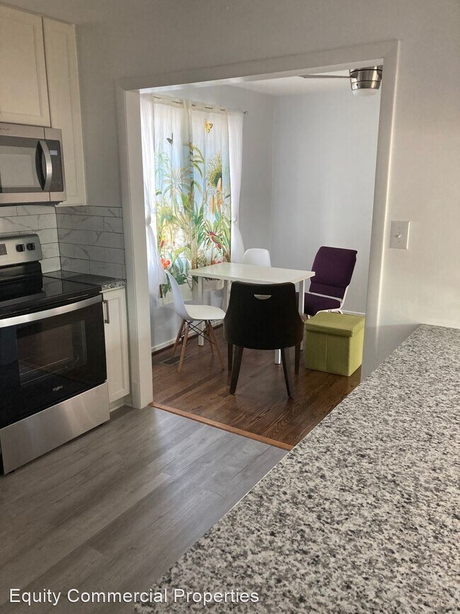 Foto del edificio - 4 br, 2 bath House - 800 N. Elam
