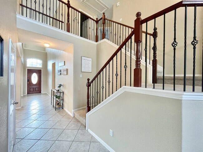Foto del edificio - 33010 Greenfield Forest Dr