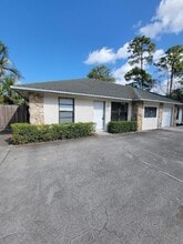 Building Photo - 1087 Goldenrod Rd