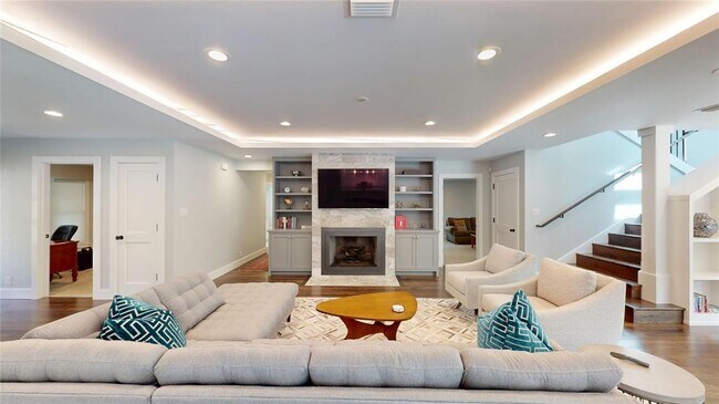 Foto del edificio - 3102 Foxfire Dr