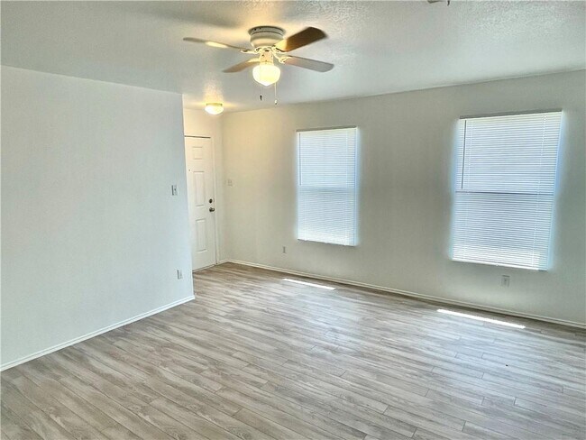 Foto del edificio - 17709 Majestic Elm Ln