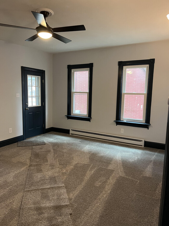 Living Room - 4 Fairview Ave