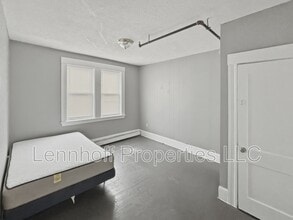 Building Photo - 77 S Union St
