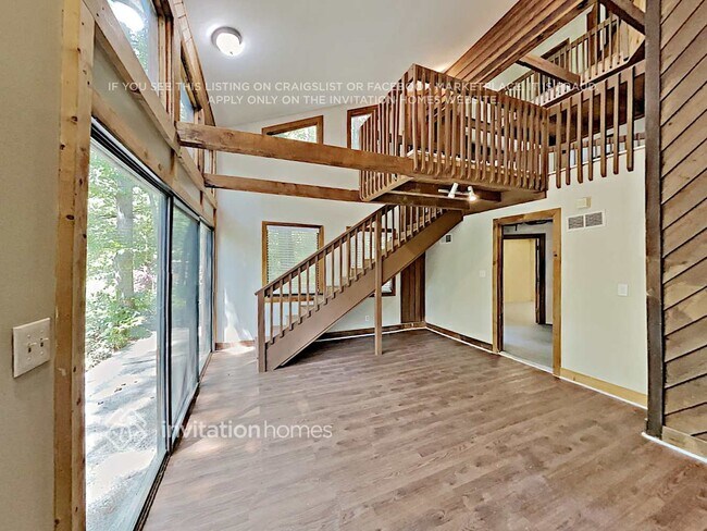 Foto del edificio - 2955 Pond View Ct