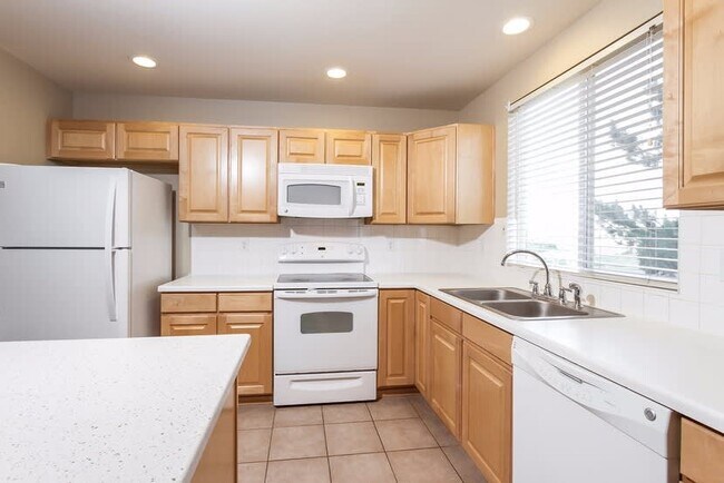 Foto del edificio - 3710 Cottage Dr