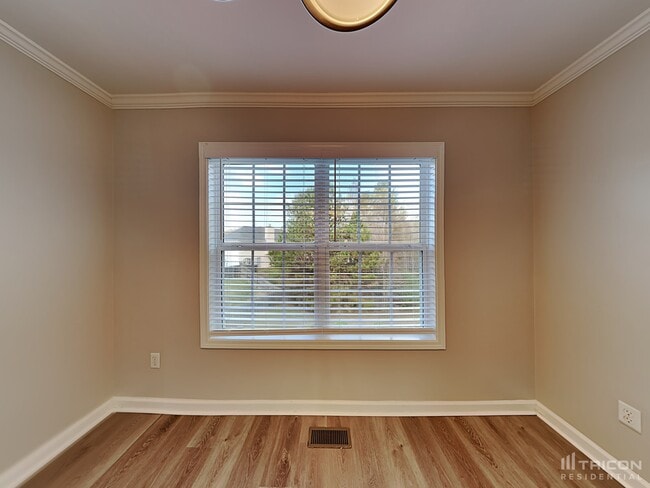 Building Photo - 173 Millwheel Dr