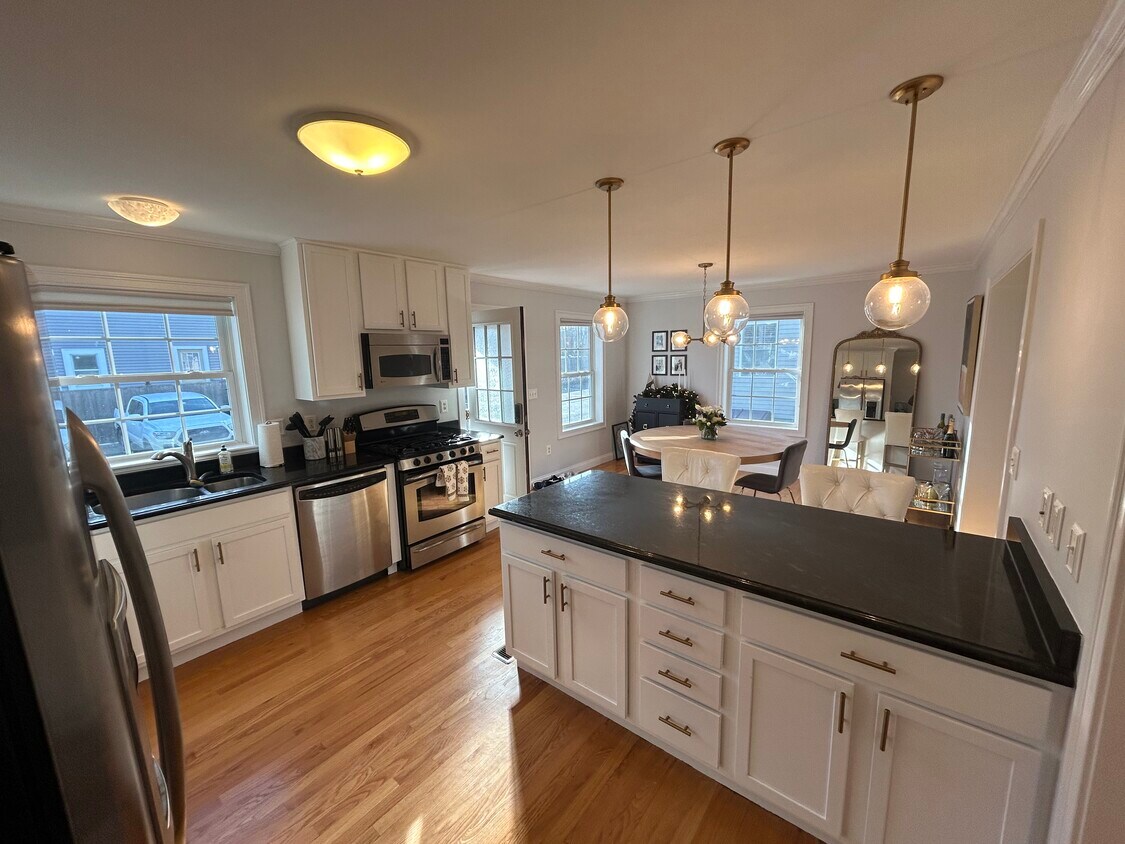 Kitchen - 7 Cousins St