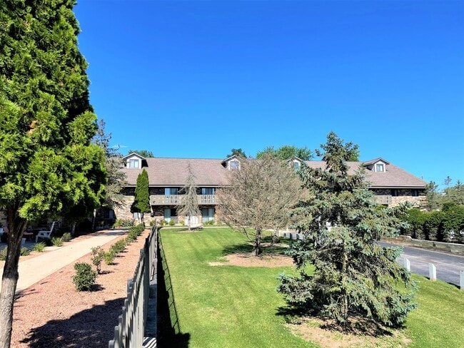 Interior Photo - River Park Apartments