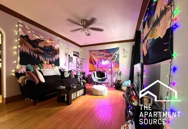 Foto del edificio - 3844 N Bernard St