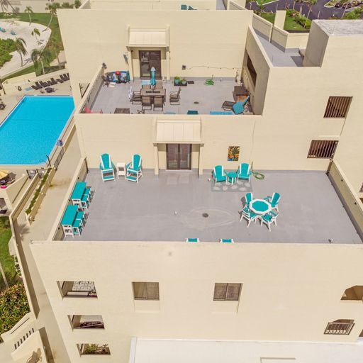 Foto del edificio - 6009 Sea Ranch Dr