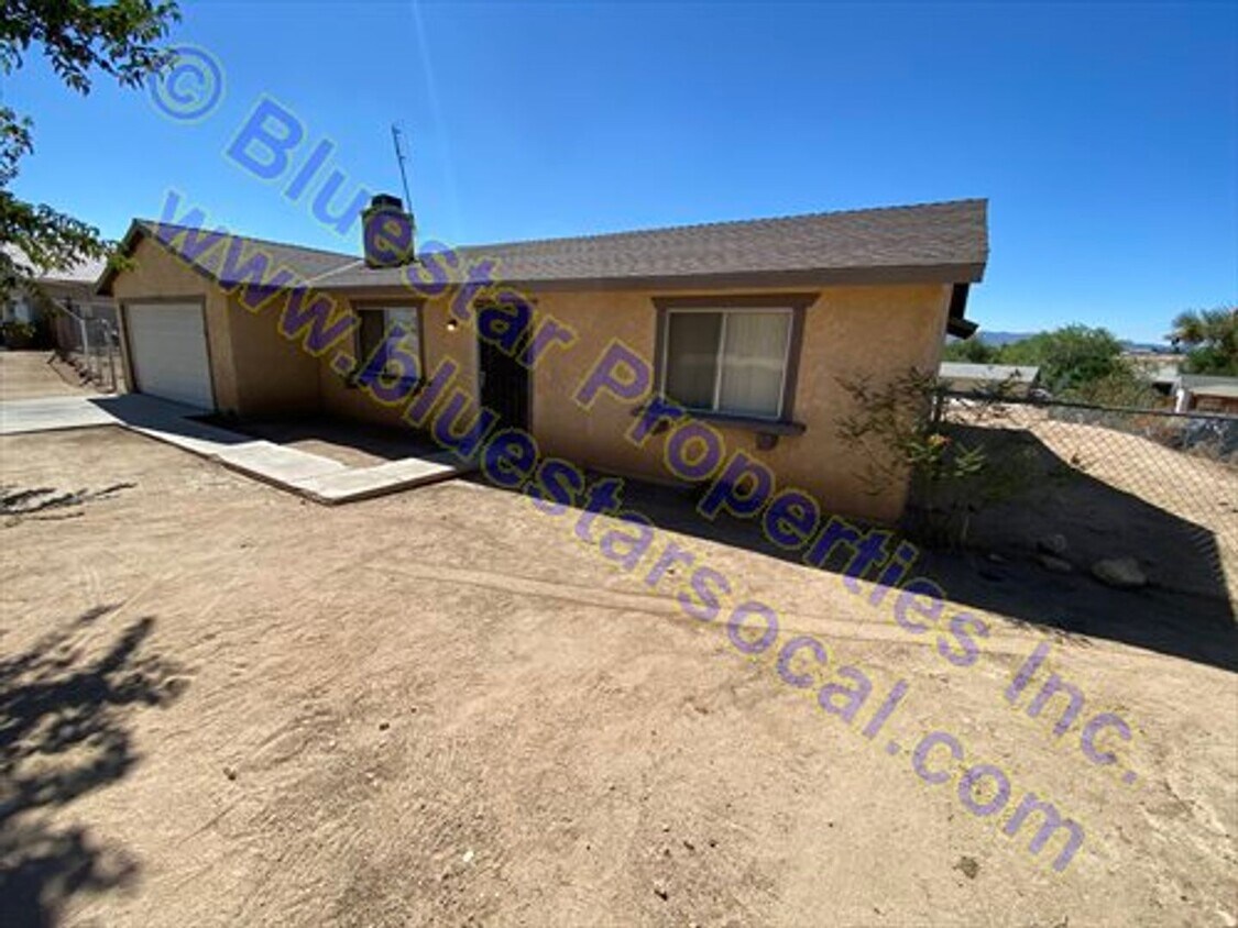 Primary Photo - GREAT LOCATION!! Property in HESPERIA CA!!...