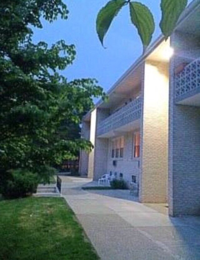 Foto del edificio - 125 Montgomery Ave