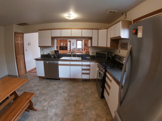 kitchen - 7922 Co Rd 203