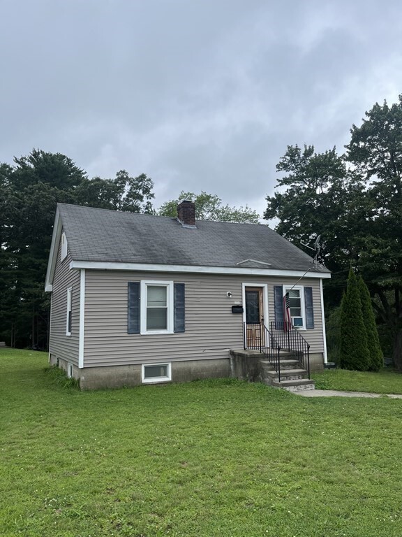 Primary Photo - 126 Mansfield Ave