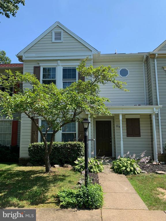 Foto del edificio - 11149 Thornberry Ct