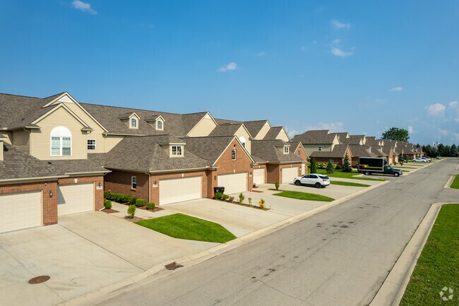 Building Photo - FUR Property Management Group