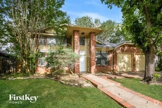 Building Photo - 6216 Fairlane Dr
