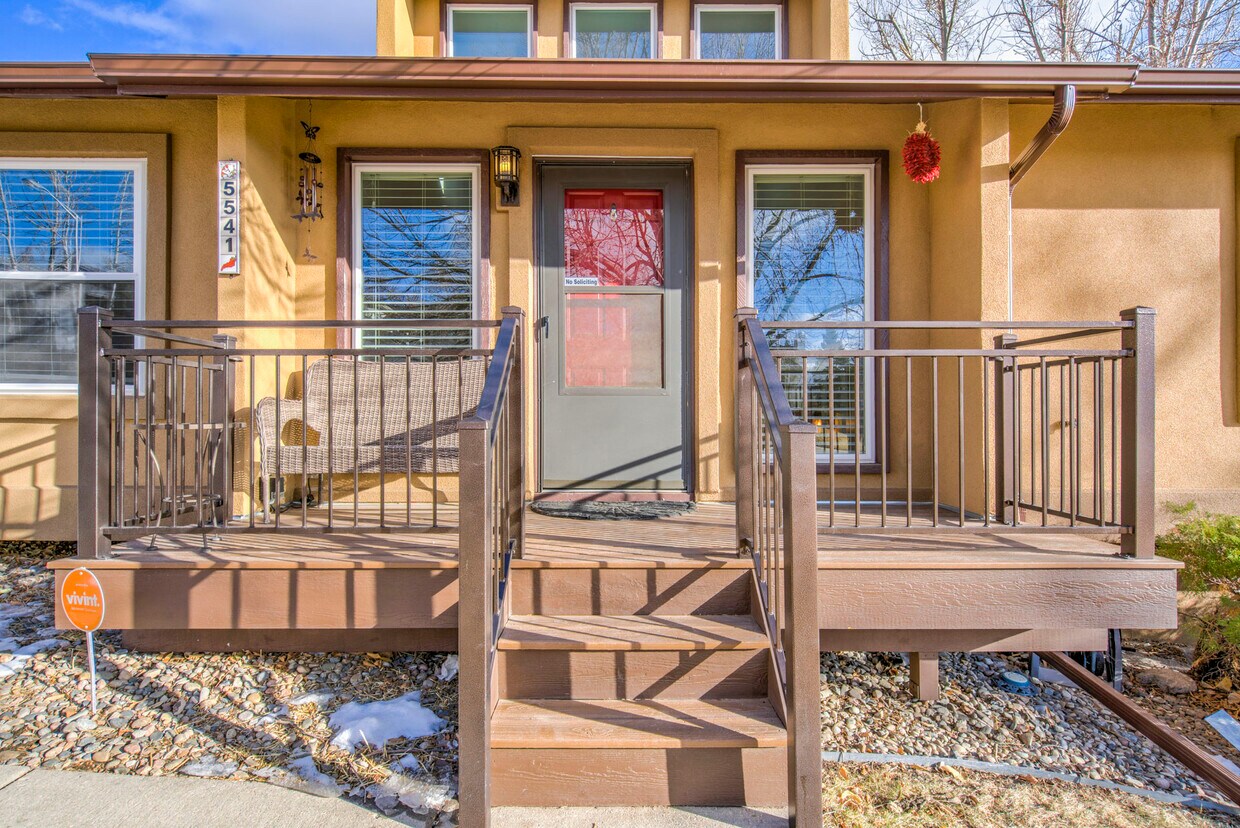Primary Photo - 5541 Country Heights Dr