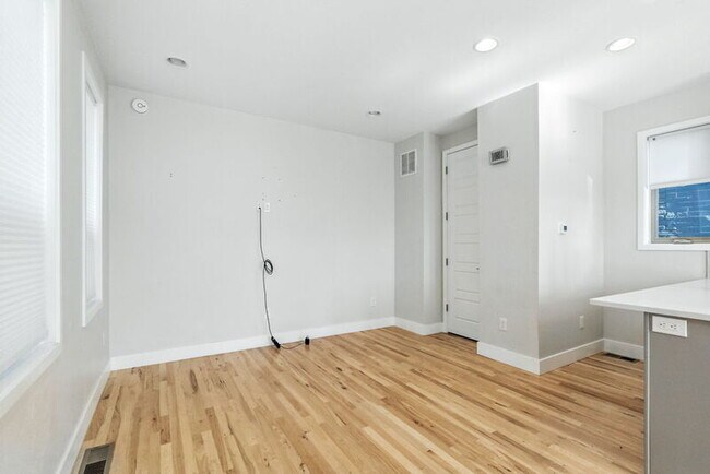 Foto del edificio - 3303 Navajo St