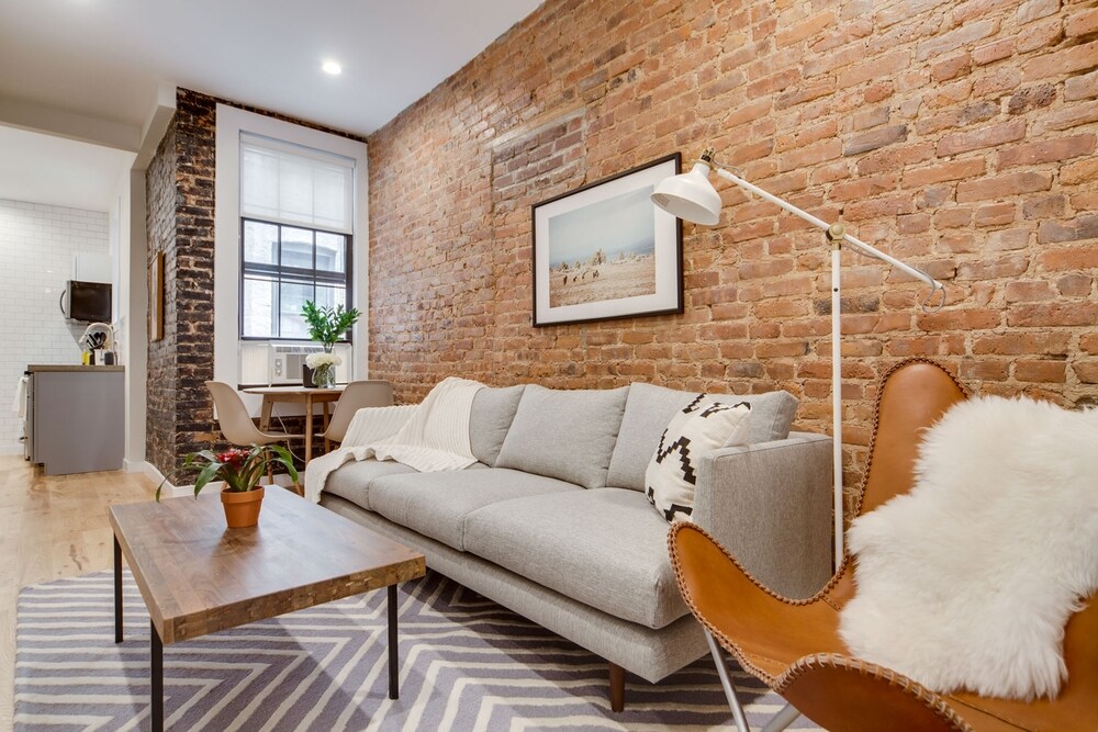 Foto principal - 1665 Cornelia St