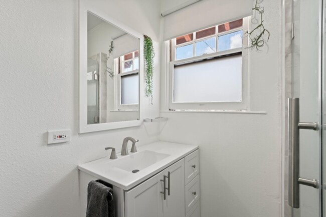 Building Photo - 84-973A Hana Street