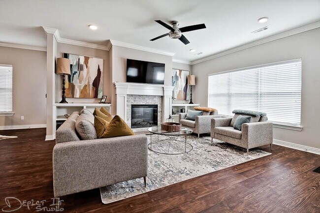 Foto del edificio - 1719 W Broadway Pl