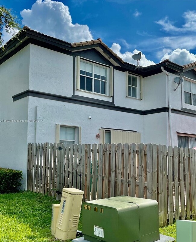 Building Photo - 11652 NW 77th Terrace