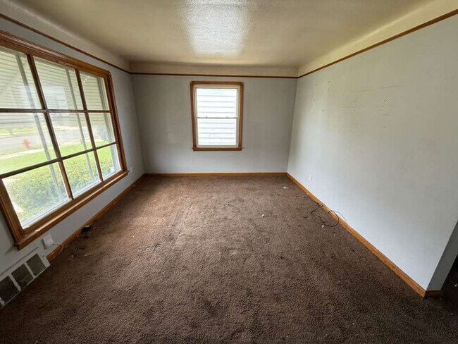 Foto del edificio - 3-BED, 1 BATH BEAUTIFUL SINGLE- FAMILY HOME IN MAPLE HEIGHTS!