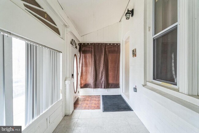 Foto del edificio - 1238 S 46th St