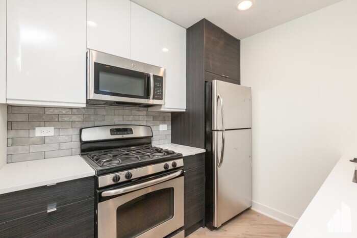 Foto principal - 954 W Grace St