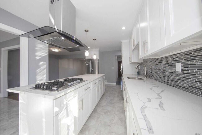 Foto del edificio - 3536 Bayfield Blvd