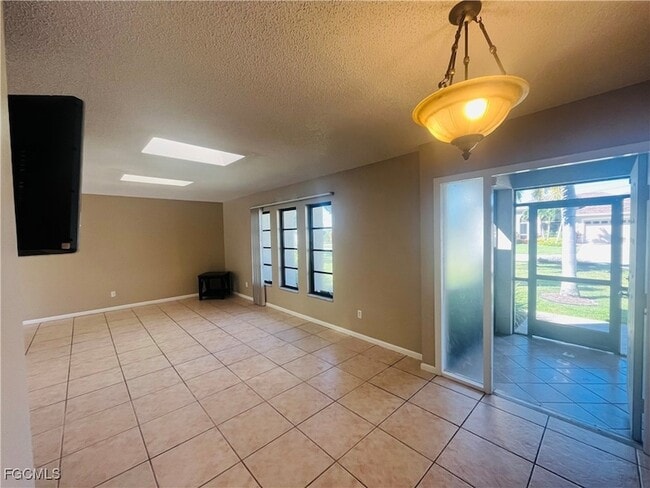 Foto del edificio - 3019 SE 5th Pl