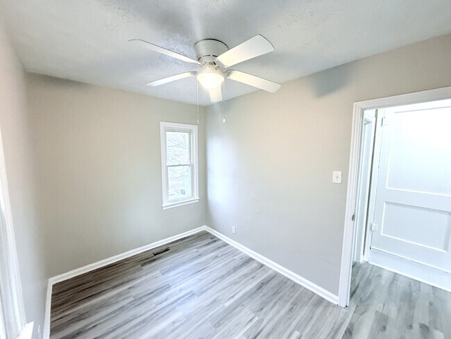 Foto del edificio - 3710 Fletcher Ave