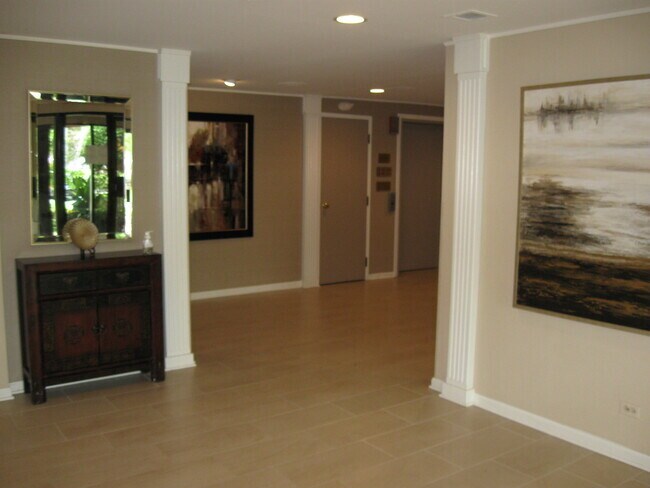 Foto del edificio - 2020 Chestnut Ave