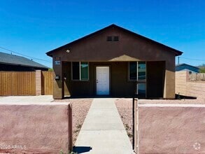Building Photo - 1338 W Papago St