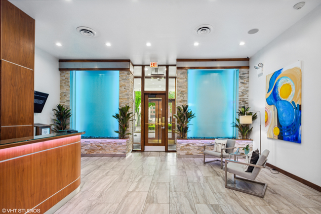 Foto del edificio - 6325 N Sheridan Rd