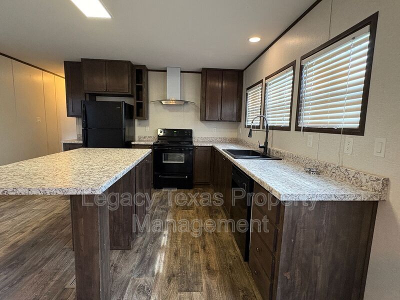 Foto principal - 800 N Old Betsy Rd