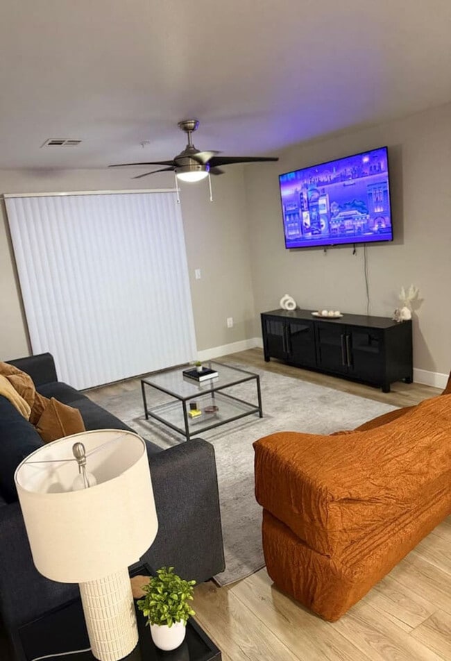 Foto del edificio - 15164 N 140th Dr