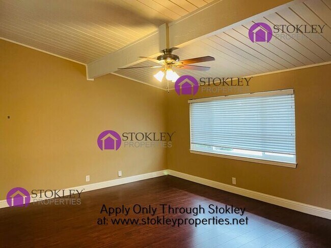 Building Photo - 3031 Bertram Ct
