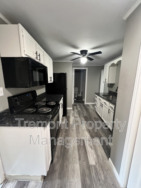 Foto del edificio - 2737 Harrison Pike