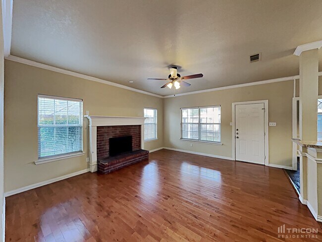 Building Photo - 4116 Kingsferry Dr