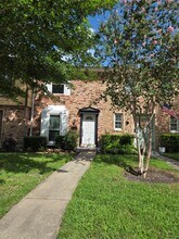 Building Photo - 1503 Ramada Dr