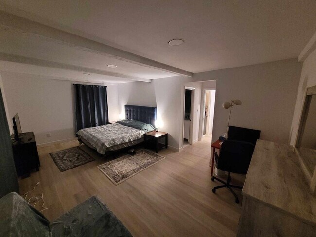 Foto del edificio - 967 Lacon Dr